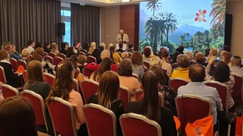 El posicionamiento de Islas Canarias en el mercado húngaro se afianza ante más de 150 agentes de viajes.