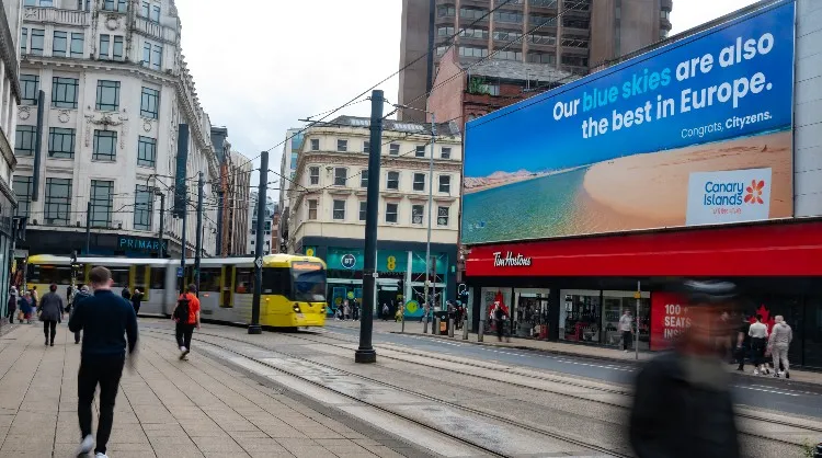 Valla de Islas Canarias en Market Street, Manchester